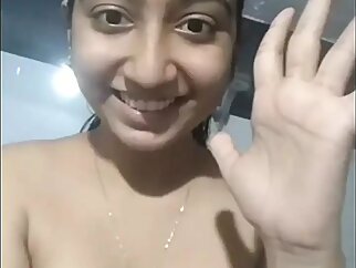 show xxx movie girl